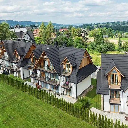 Two Bedroom With Terrace- Tatra View - Ksiezycowe - 24e-1 *