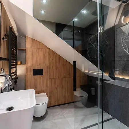 Two Bedroom With Terrace- Tatra View - Ksiezycowe - 24e-1 * 扎科帕内