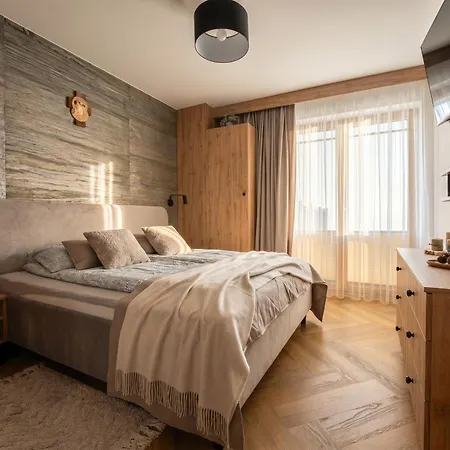 Golden - Tatra View - Ksiezycowe - 24e-1 Apartmán *
